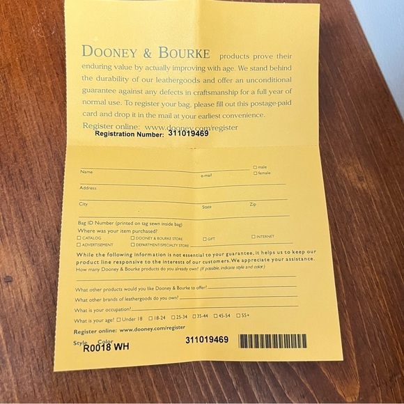 NEW Dooney & Bourke White Italian Leather Embossed Lizard Ginger Pouchette - Picture 13 of 13